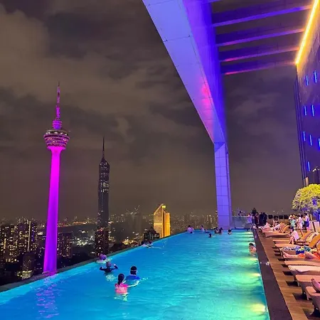 The Platinum Klcc By Infinity Pool Apartment Kuala Lumpur Luaran gambar
