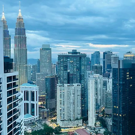 The Platinum Klcc By Infinity Pool Apartment Kuala Lumpur Luaran gambar