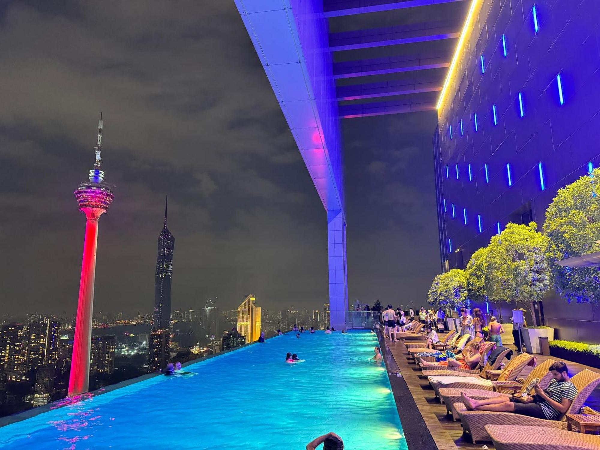 Apartment The Platinum Klcc By Infinity Pool