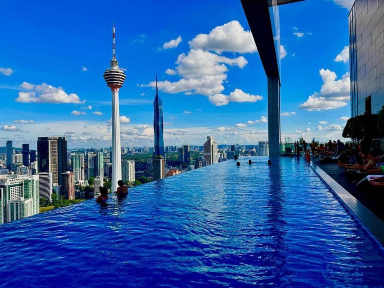 The Platinum Klcc By Infinity Pool